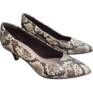 Clarks Snakeskin Patterned Heels in Beige and Black